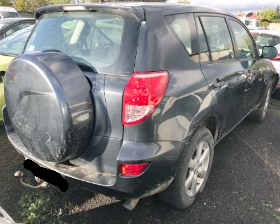 Dezmembrari Toyota Rav 4, 2.2D, an 2007