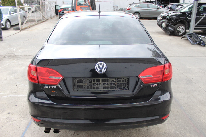 DEZMEMBRARI VOLKSWAGEN JETTA 1.4TSI - CO