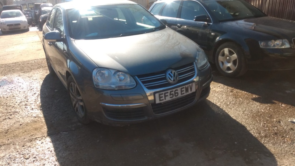 Dezmembrari Volkswagen Jetta 1.9,tdi cod motor BXE