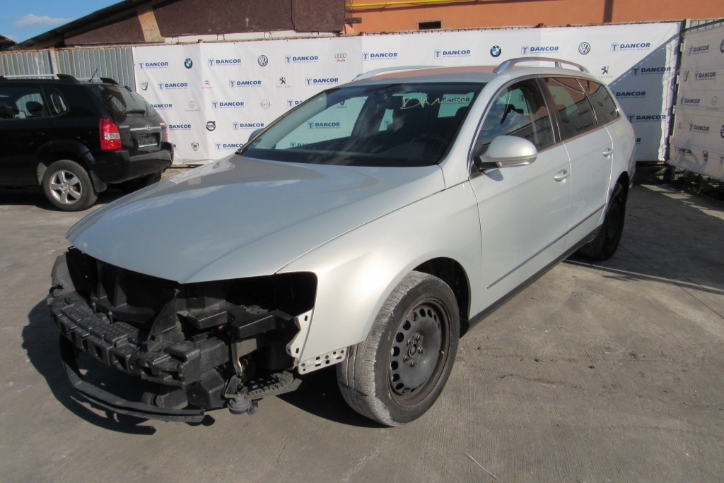 Dezmembrari Volkswagen Passat 2.0TDI din