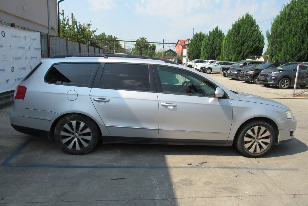 Dezmembrari Volkswagen Passat B6 2.0TDI 