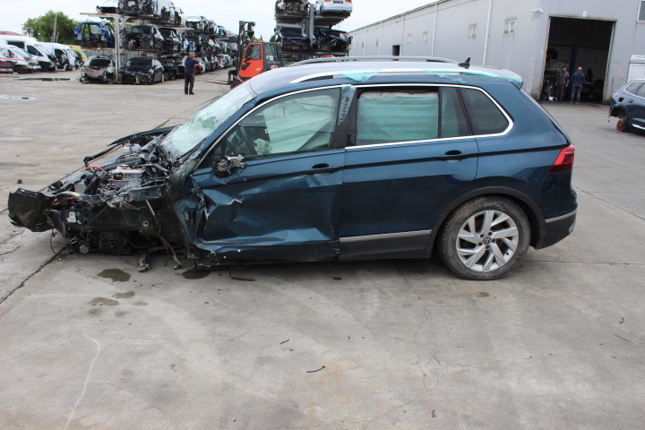 DEZMEMBRARI VOLKSWAGEN TIGUAN 1.4TSI HYB