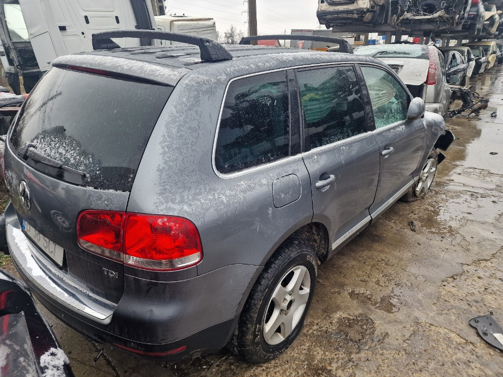 Dezmembrari Volkswagen Touareg 2.5 tdi, an 2007, e