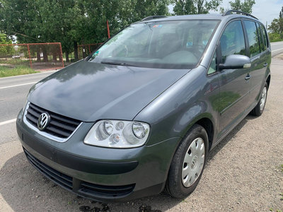 Dezmembrari Volkswagen Touran 2006 MONOVOLUM 2.0 T