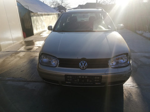 Dezmembrari Vw Golf 4 combi 1.6 16v AZD