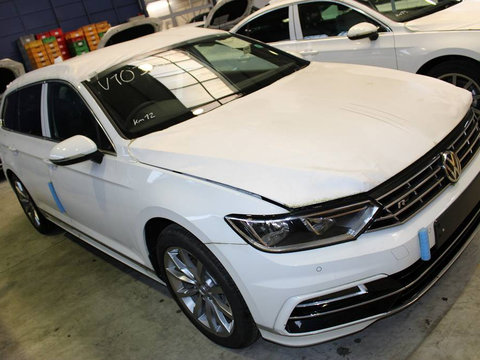 Dezmembrari VW Passat B8 R-LINE R line din 2018 0 km - piele carbon, keyless, side assist, oglinzi rab.