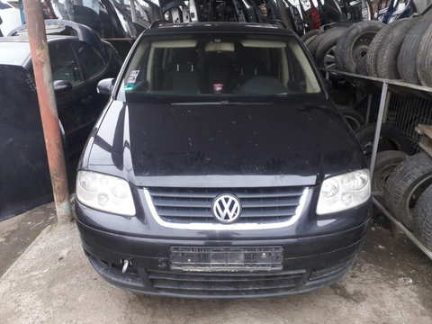 Dezmembrari VW Touran, negru, volan stanga, 2.0BKD