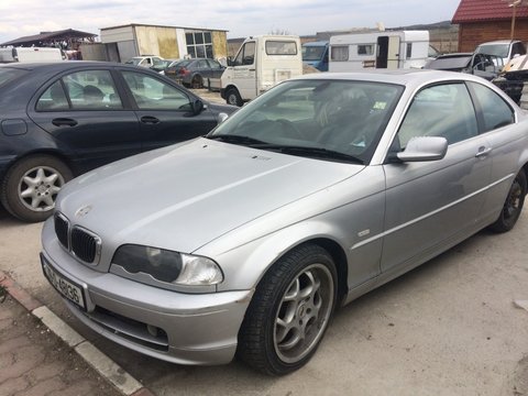 Dezmembrez bmw 323 2.5 benzina