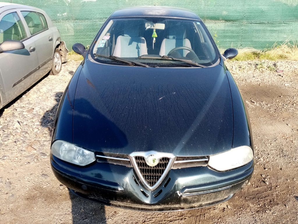 Dezmembrez Alfa 156 1.9 JTD