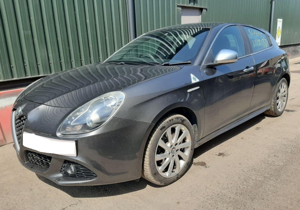 Dezmembrez Alfa Romeo Giulietta 2.0 dci Manual Cod motor: 940A400 2011