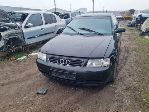 Dezmembrez Audi A3 8L din 2001 2002 2003