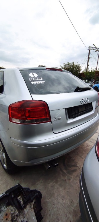 Dezmembrez Audi A3 8P 2004 hatchback 2.0