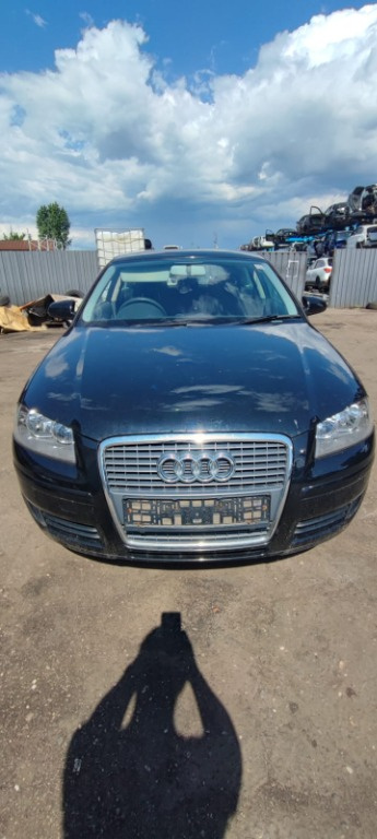 Dezmembrez Audi A3 8P 2009 coupe 1.6