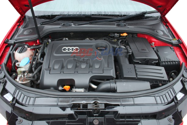 Dezmembrez Audi A3 8P 2010 Sportback fac