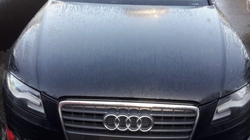 Dezmembrez Audi A4 2.0 TDI CAG din 2010 