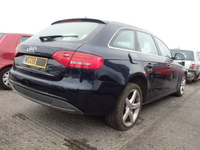 Dezmembrez Audi a4 2.0tdi 8k an 2008-2013
