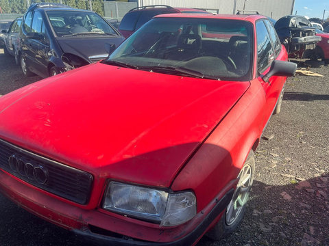 Dezmembrez Audi A4 B5 1994 BERLINA 1.9 TDI