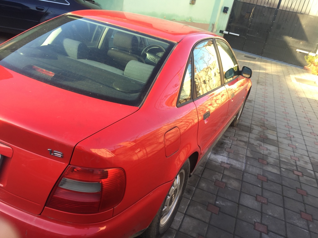 Dezmembrez audi a4 b5 an fabr 1997 1.9td