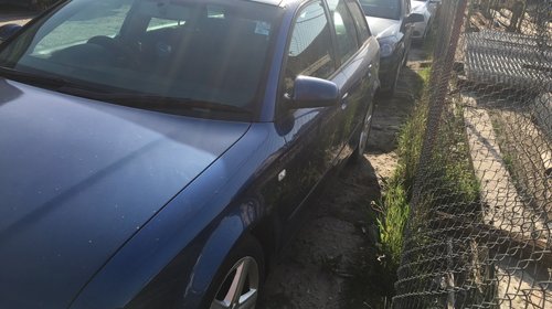 Dezmembrez Audi A4 B6 2004 AVANT 1.9 TDI