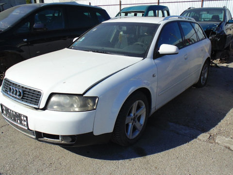 Dezmembrez Audi A4 B6 2004 Combi 2.5