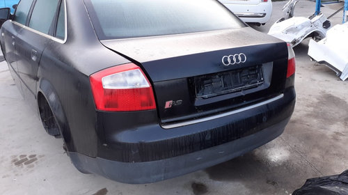 Dezmembrez Audi A4 B6, motor 2.5 Diesel