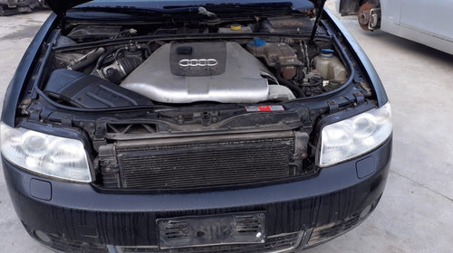 Dezmembrez Audi A4 B6, motor 2.5 Diesel
