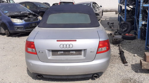 Dezmembrez Audi A4 B6, motor 3.0 Benzina