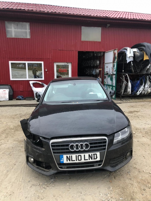 Dezmembrez audi a4 b8 2.0d 2010 6trepte