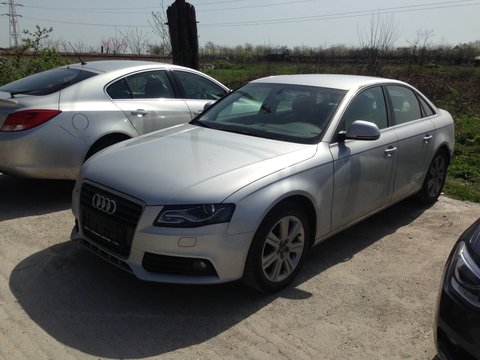 Dezmembrez Audi A4 B8 2.7 diesel 2010 cutie automata