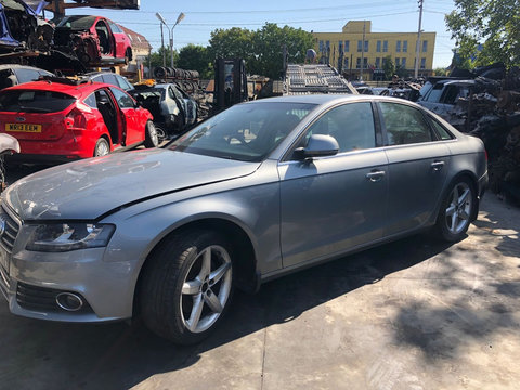 Dezmembrez Audi A4 B8 2008 LIMUZINA 2,0