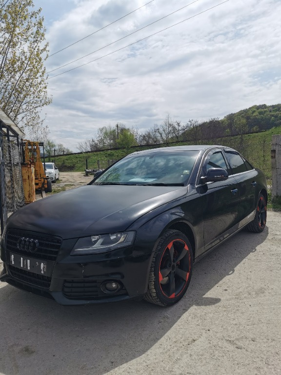 Dezmembrez Audi A4 B8 2009 3.0tdi Quattr