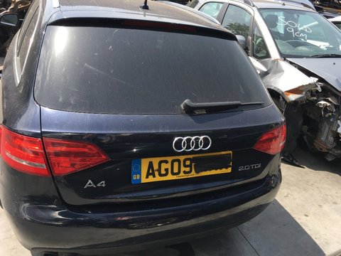 Dezmembrez Audi A4 B8 2009 Break 2.0 TDI