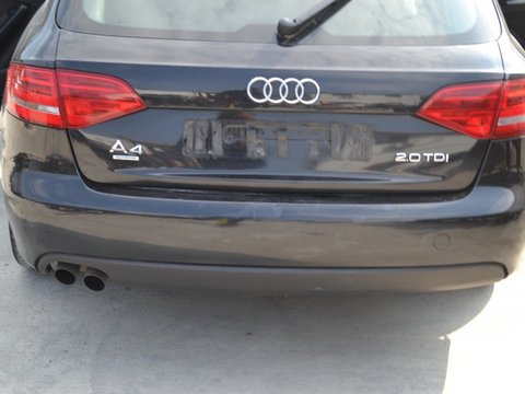 Dezmembrez Audi A4 B8 2010