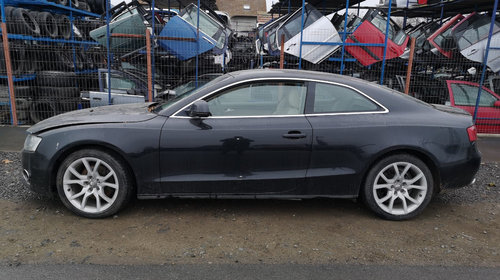 Dezmembrez Audi A5 2008 coupe 3.0 tdi qu