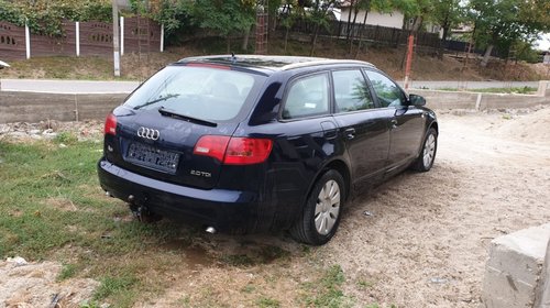 Dezmembrez Audi A6 2.0 Tdi cod motor BLB