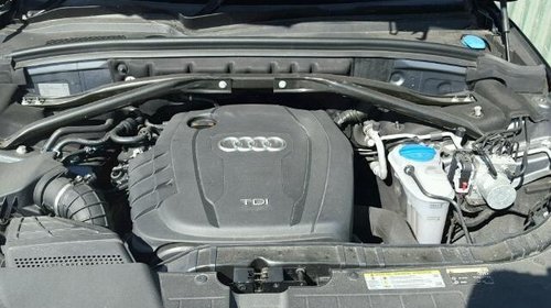 Dezmembrez Audi Q5 2.0tdi