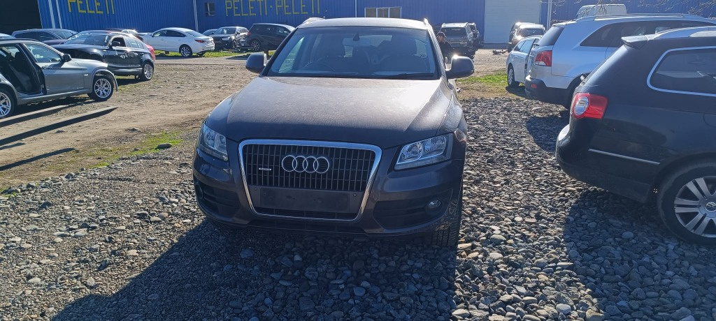 Dezmembrez Audi Q5 2009 SUV 2.0 TFSI Quattro