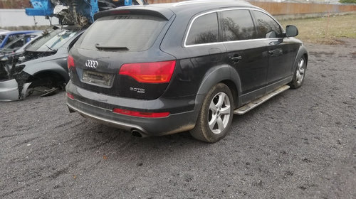 Dezmembrez Audi Q7 3.0 TDI V6 motor BUG 