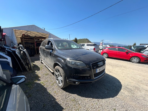 Dezmembrez Audi Q7 4L 2010 CASA