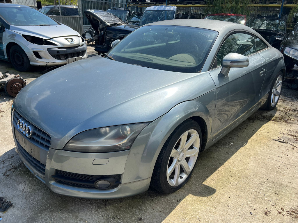 Dezmembrez Audi TT 2.0 TFSI tip motor BWA tip cutie JLZ