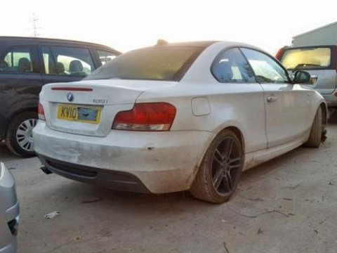 Dezmembrez Bmw 1 coupe (E82) 2.0 d