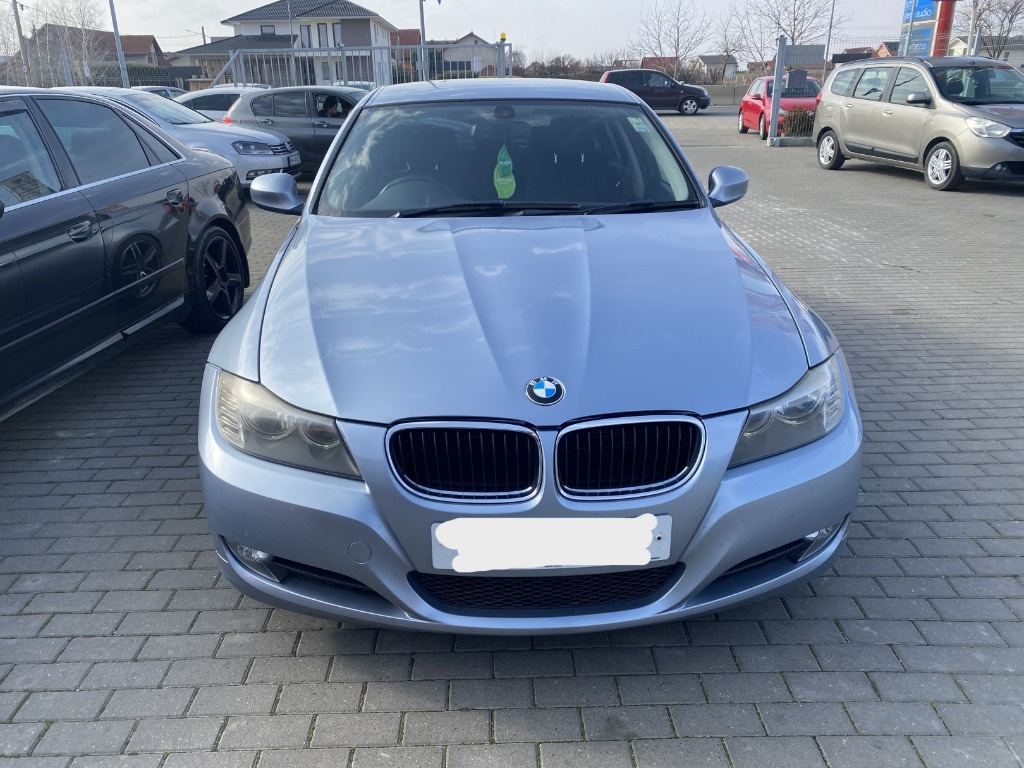 Dezmembrez Bmw 3 (E90) facelift 2.0 diesel 2011, N47D20C