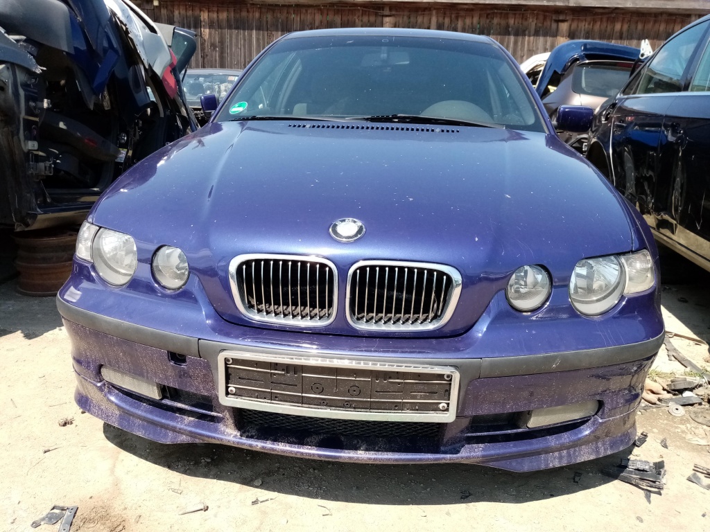 Dezmembrez BMW 316i compact E46 2003 1,8 4