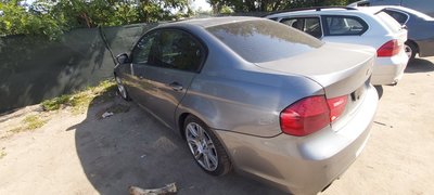 Dezmembrez Bmw 320d E90 lci facelift M pachet an 2