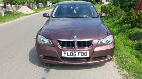 Dezmembrez Bmw 320i E90 ES