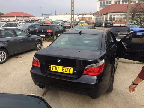 Dezmembrez Bmw 530 d e60 218 cp