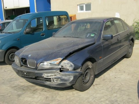 Dezmembrez BMW E39 din 1999, 2.5d,