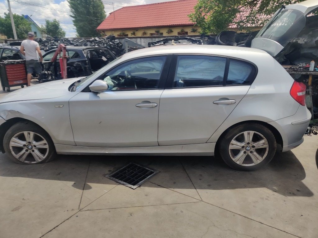 Dezmembrez BMW E87 2008 Hatchback 1.6 benzina