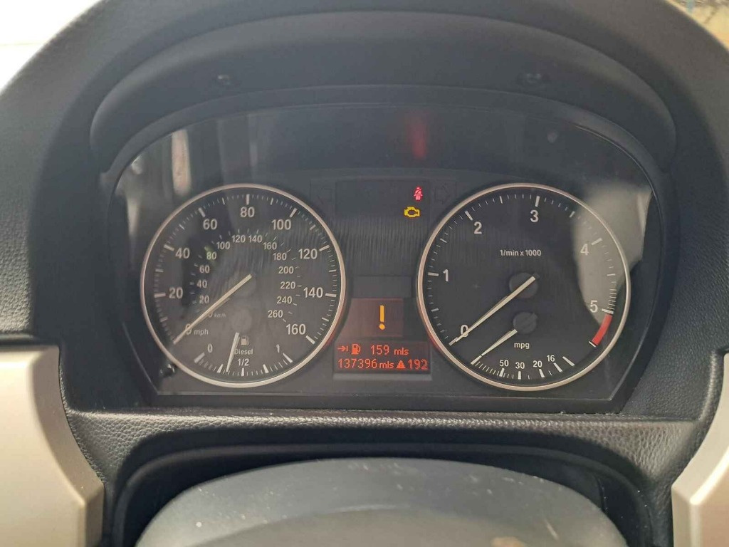 Dezmembrez BMW E90 2011 limuzina 2.0TDI 