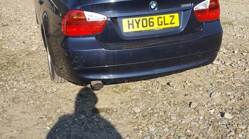 Dezmembrez bmw e90 318 i